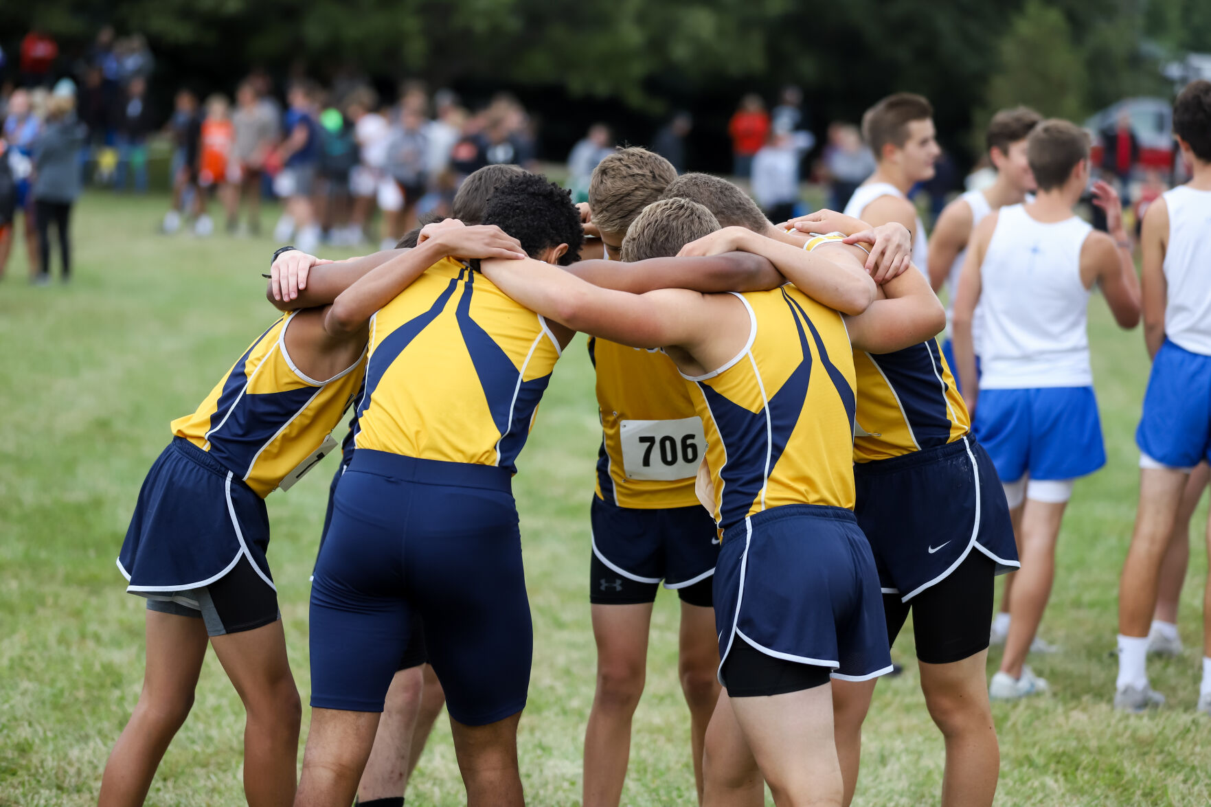 YHS XC at Aurora (26).jpg